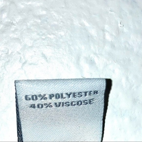 White Crochet Hi-Lo Top or Swim CoverUp Size Medium - Picture 4 of 5